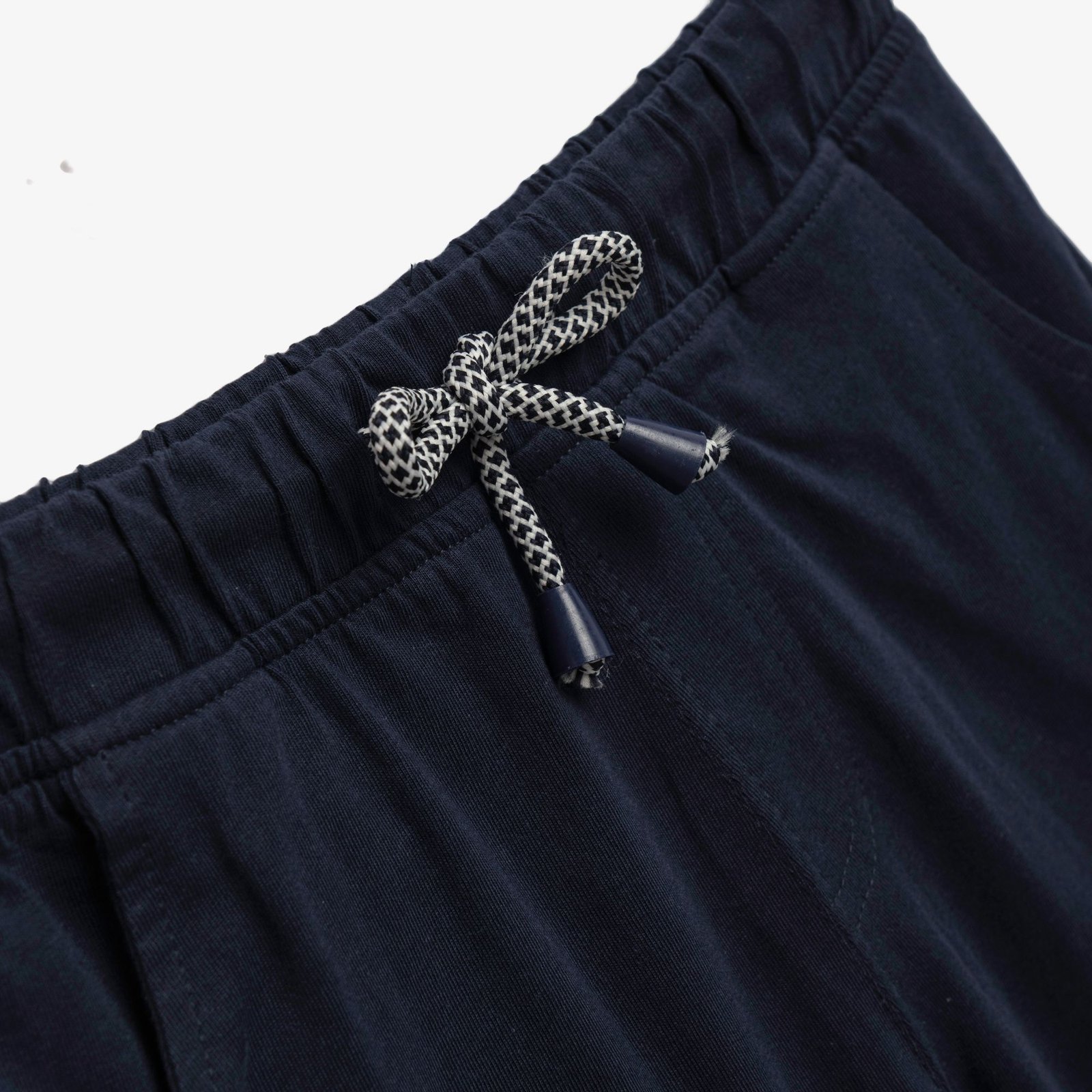 Σετ Αμάνικη Μπλούζα & Βερμούδα Αγόρι Funky “Stay Hoop” – Κόκκινο/Μπλε - Image 3