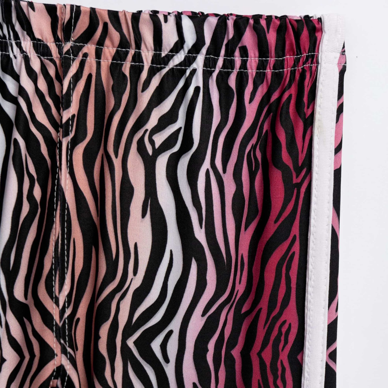 Zebra Print Σετ Funky Με Κολάν Κάπρι – Ροζ Μαύρο - Image 3